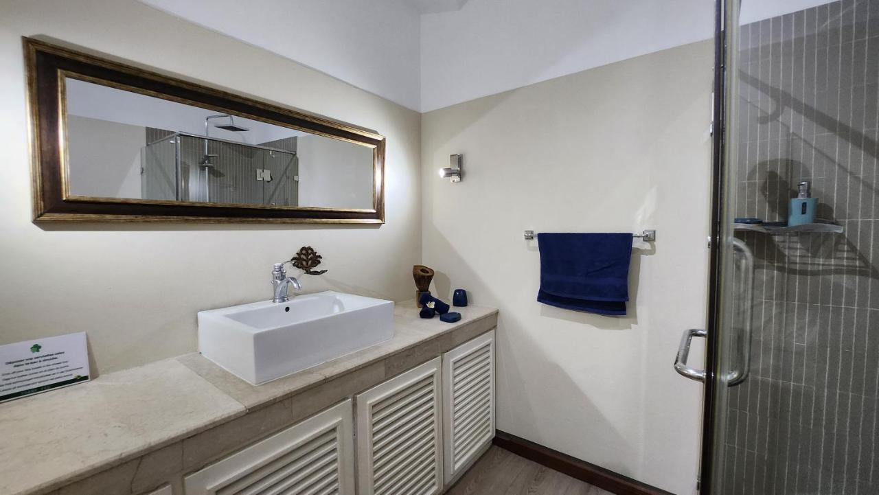 אלביון La Maison De La Plage - Guest House מראה חיצוני תמונה