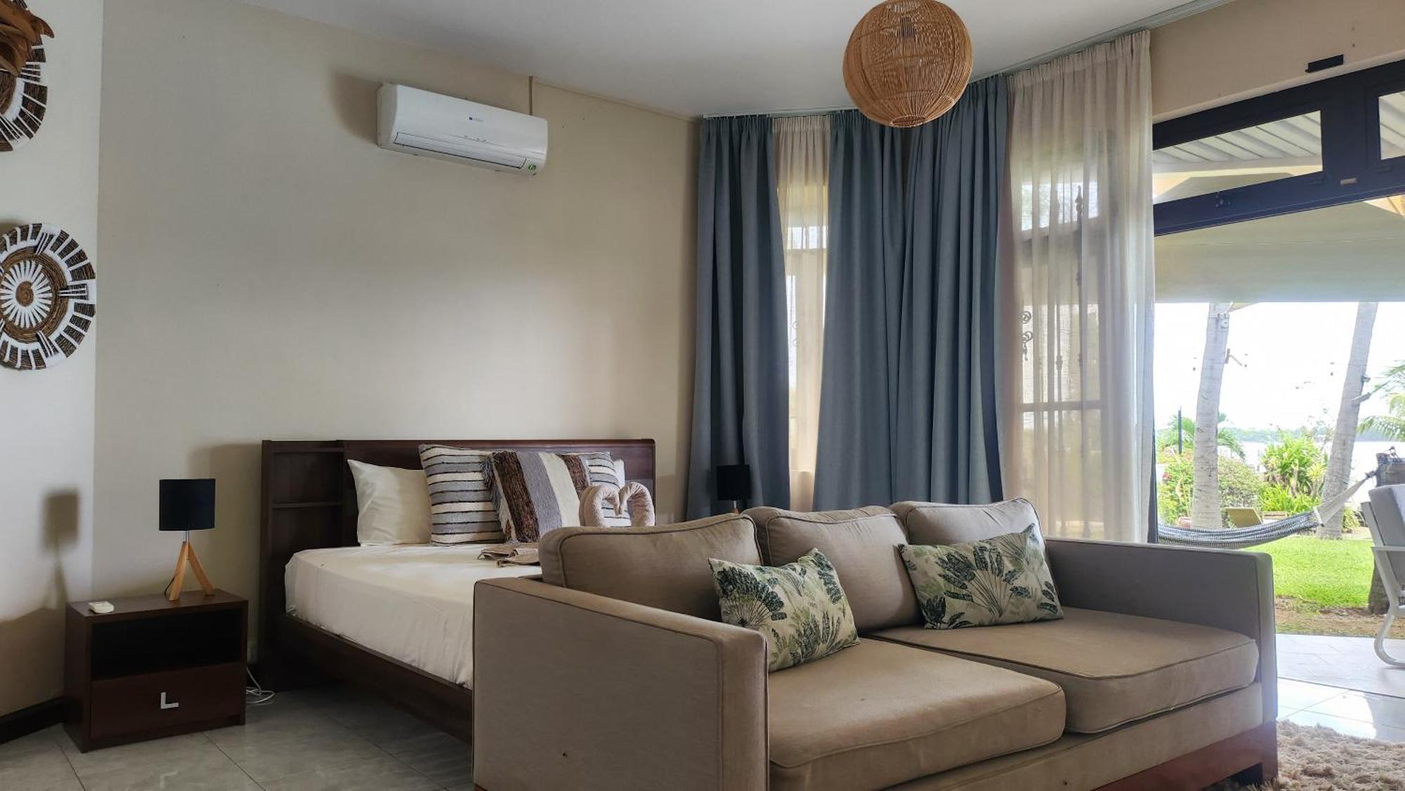 אלביון La Maison De La Plage - Guest House מראה חיצוני תמונה